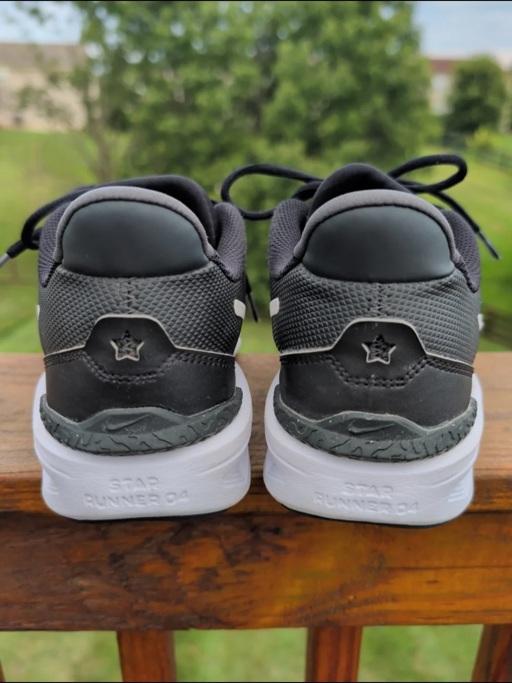 Nike star runner